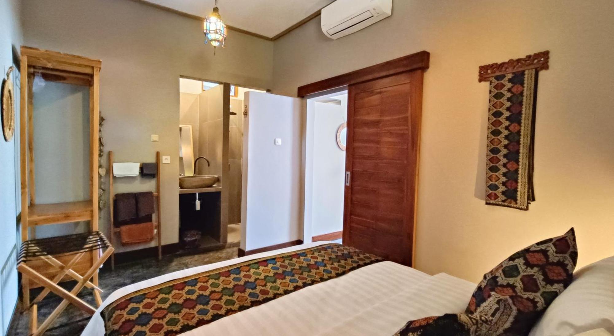Dalai Tropical Hotel Kuta  Exterior photo