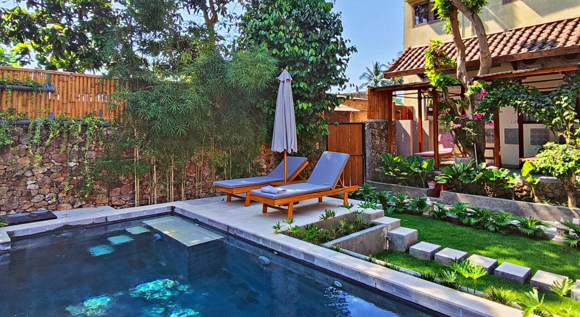 Dalai Tropical Hotel Kuta  Exterior photo